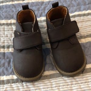 Perry Ellis toddler shoes